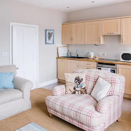 Serendipity, Aldeburgh - An Apartment On The High Street! Exterior photo